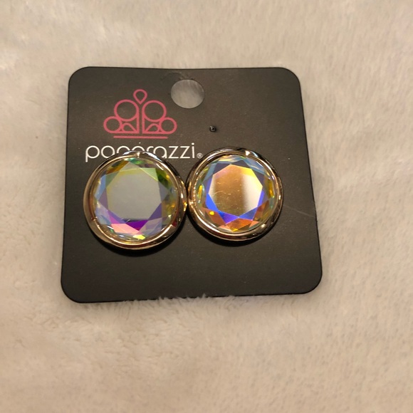 Paparazzi Double take twinkle gold post earrings
